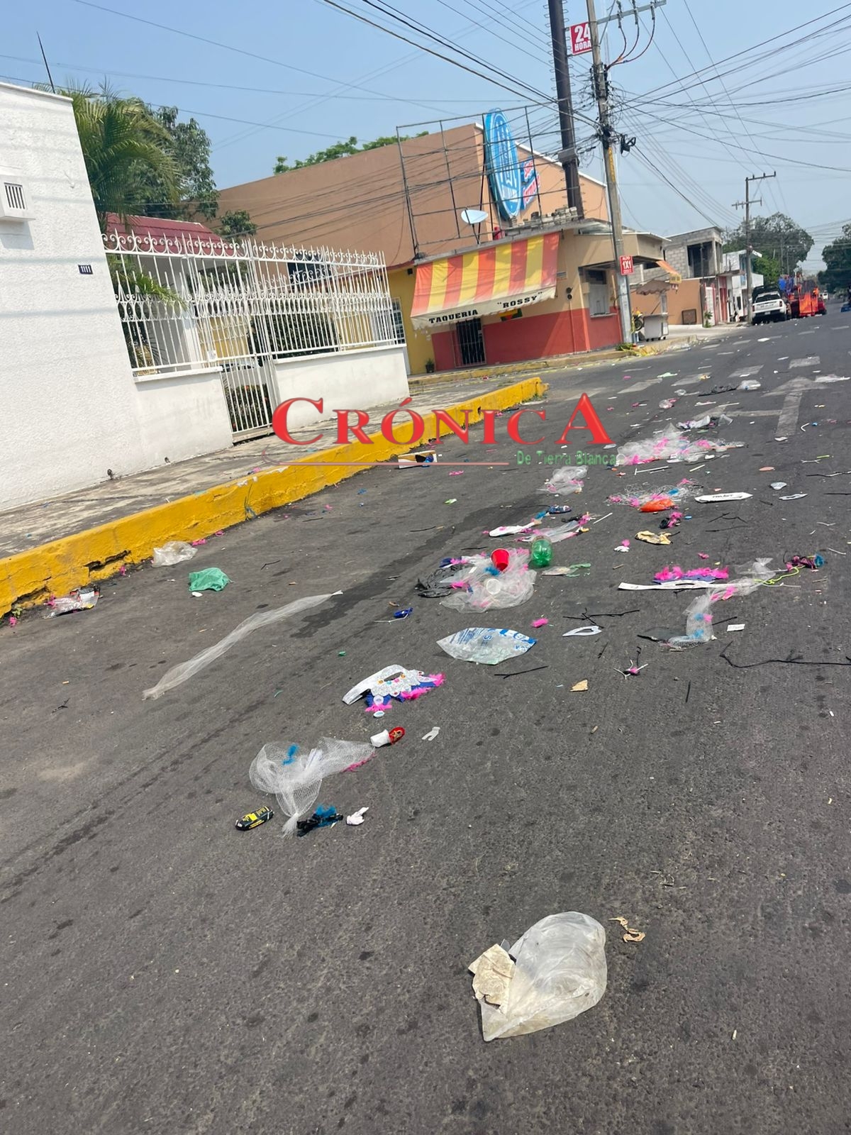 Basura y malos olores marcaron el amanecer tras el cierre del Carnaval ...
